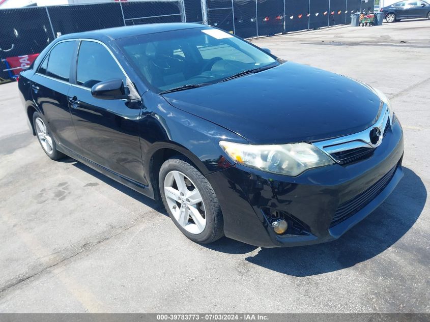 2013 TOYOTA CAMRY SE