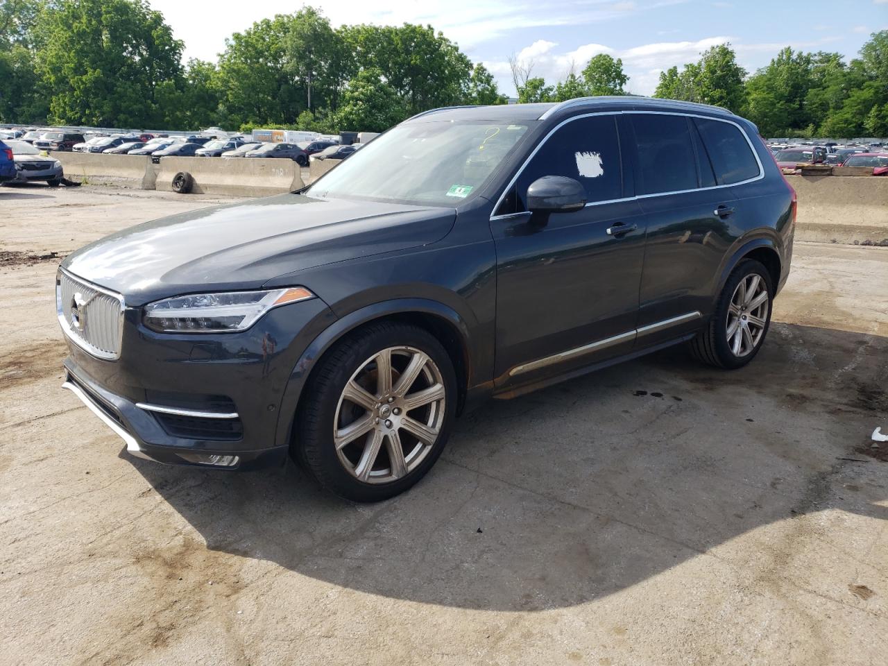 2016 VOLVO XC90 T6