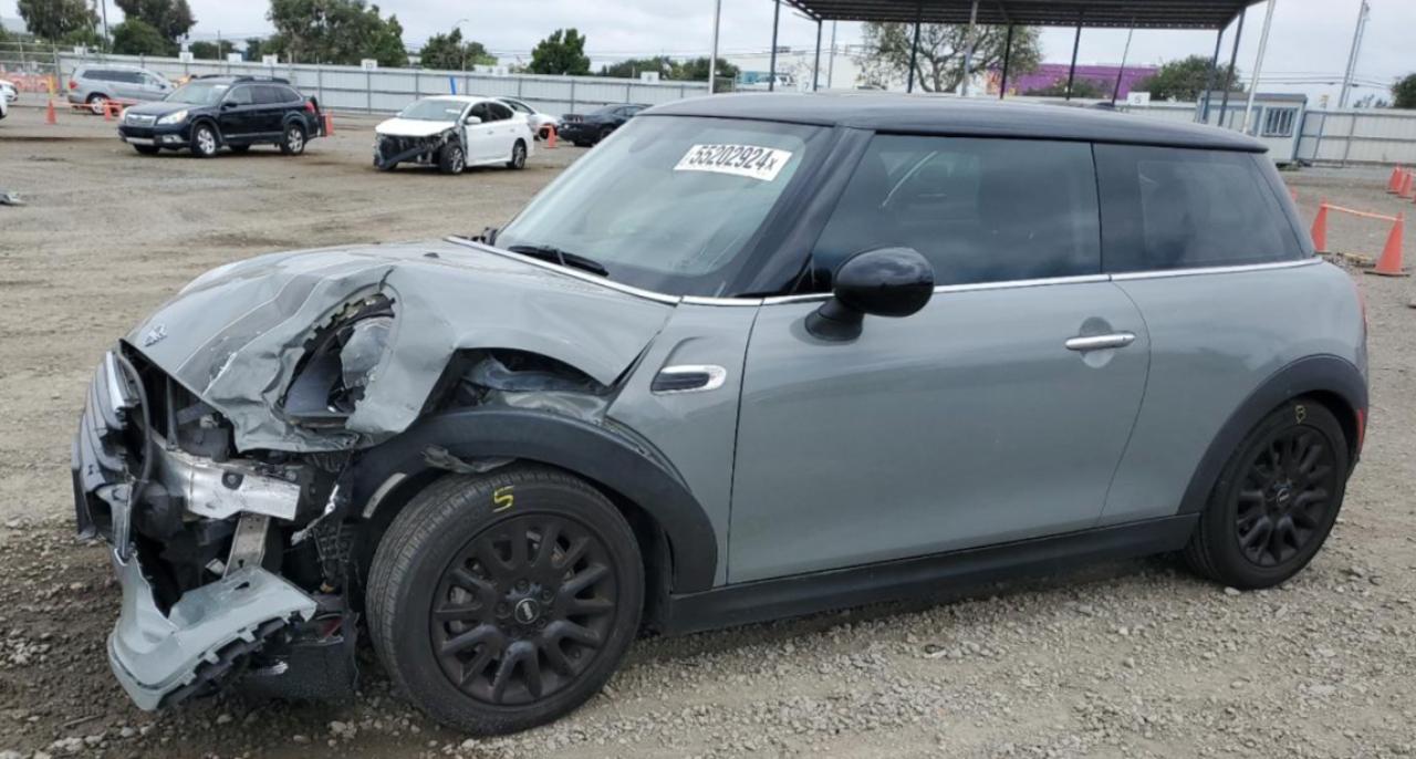 2019 MINI COOPER