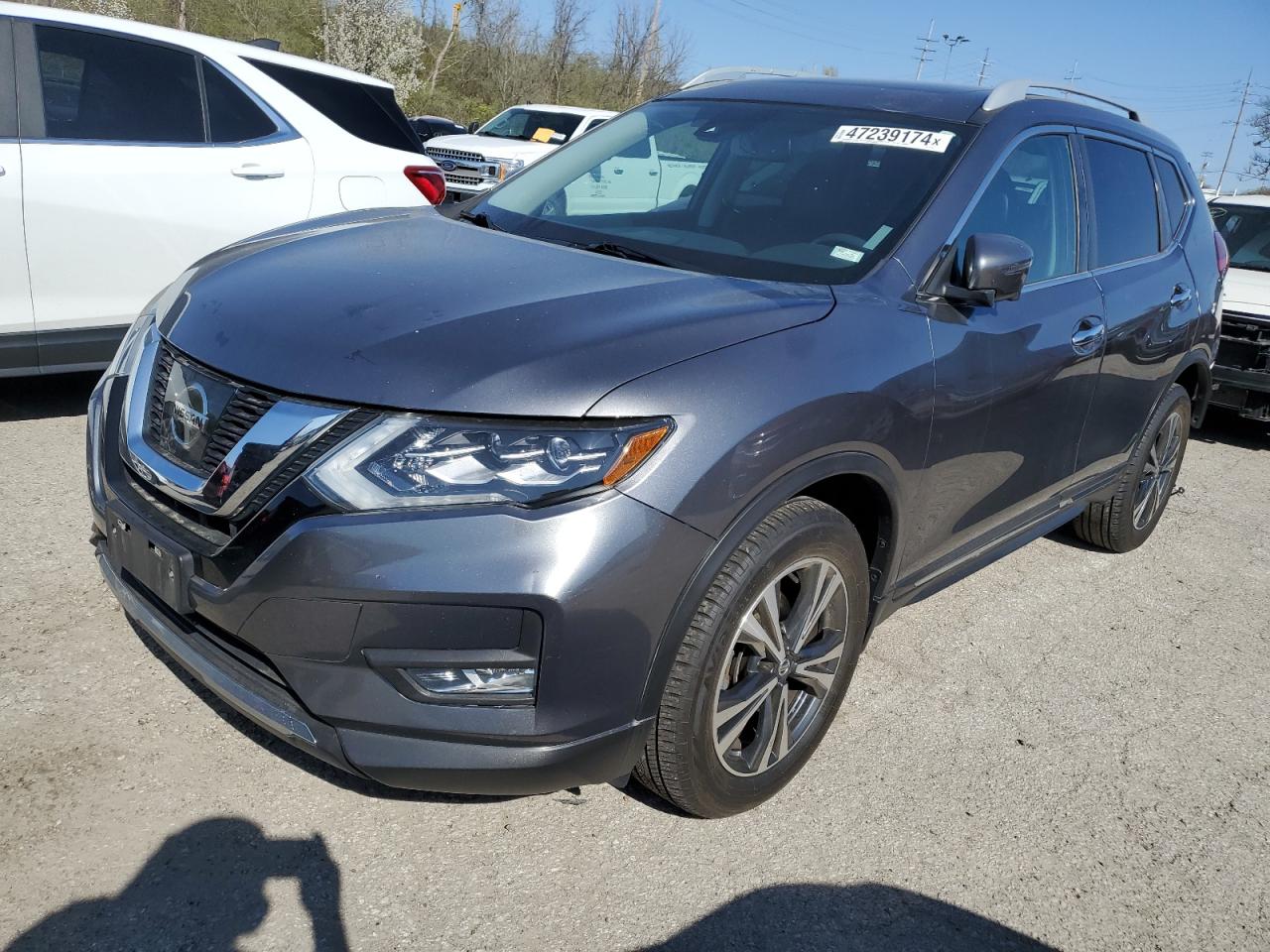 2017 NISSAN ROGUE SV