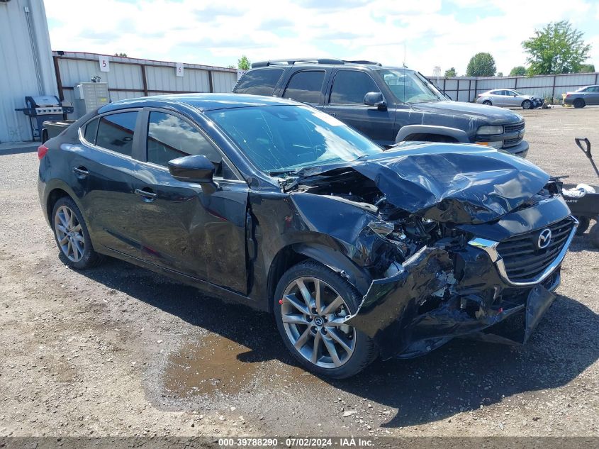 2018 MAZDA MAZDA3 TOURING