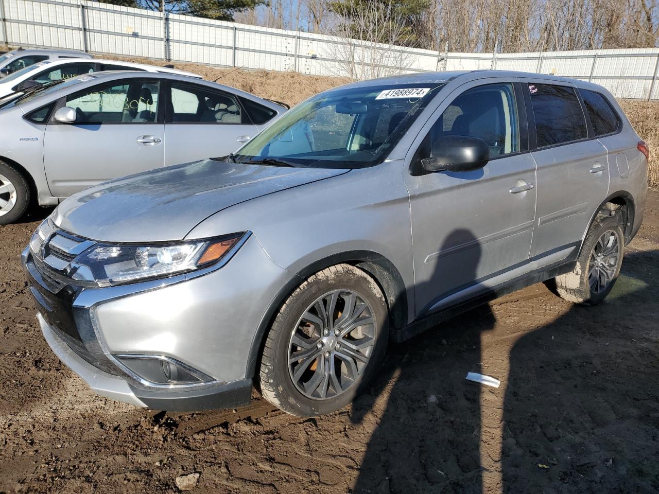 2018 MITSUBISHI OUTLANDER ES