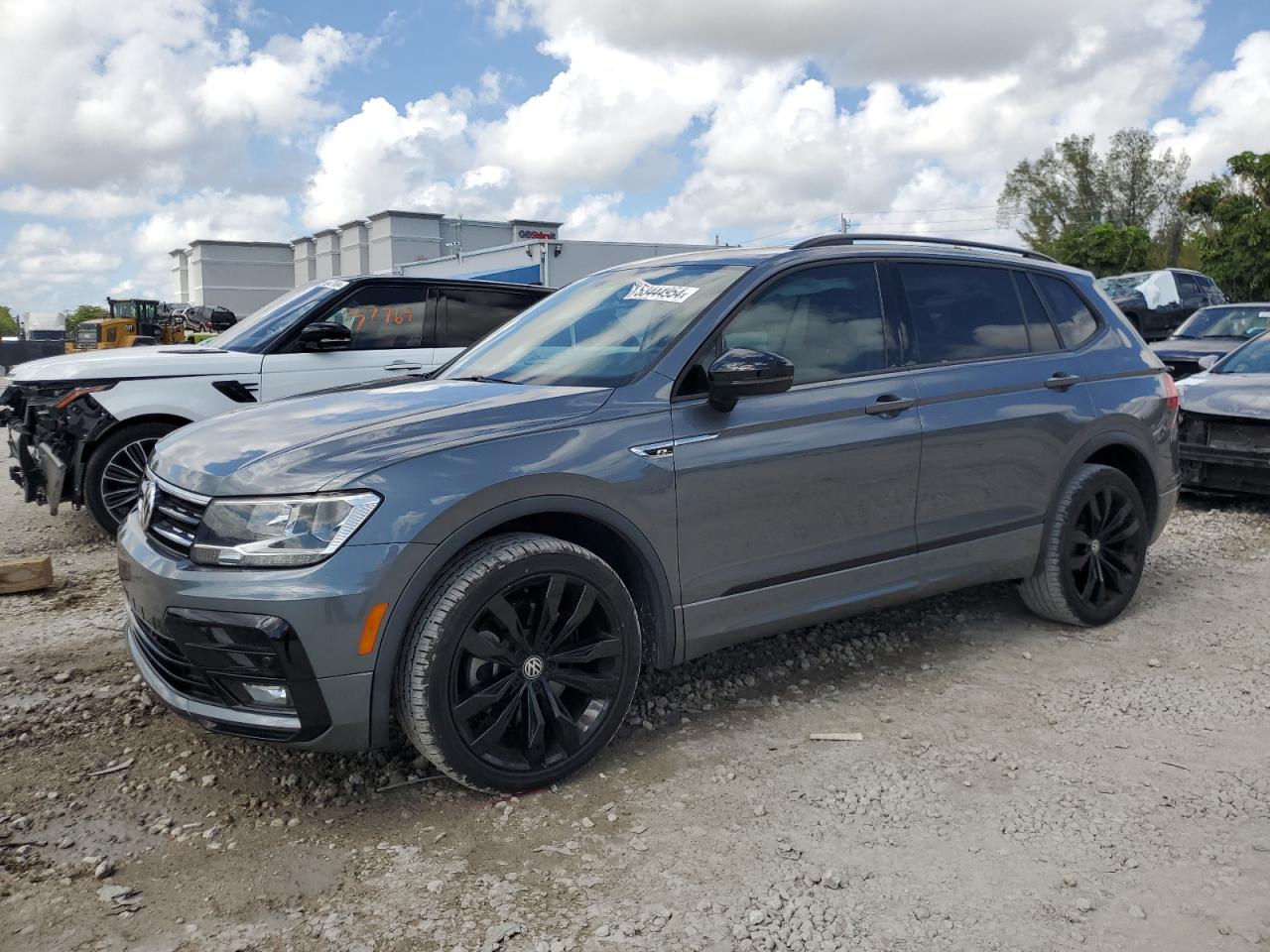 2021 VOLKSWAGEN TIGUAN SE