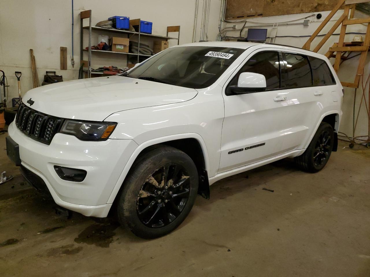 2017 JEEP GRAND CHEROKEE LAREDO