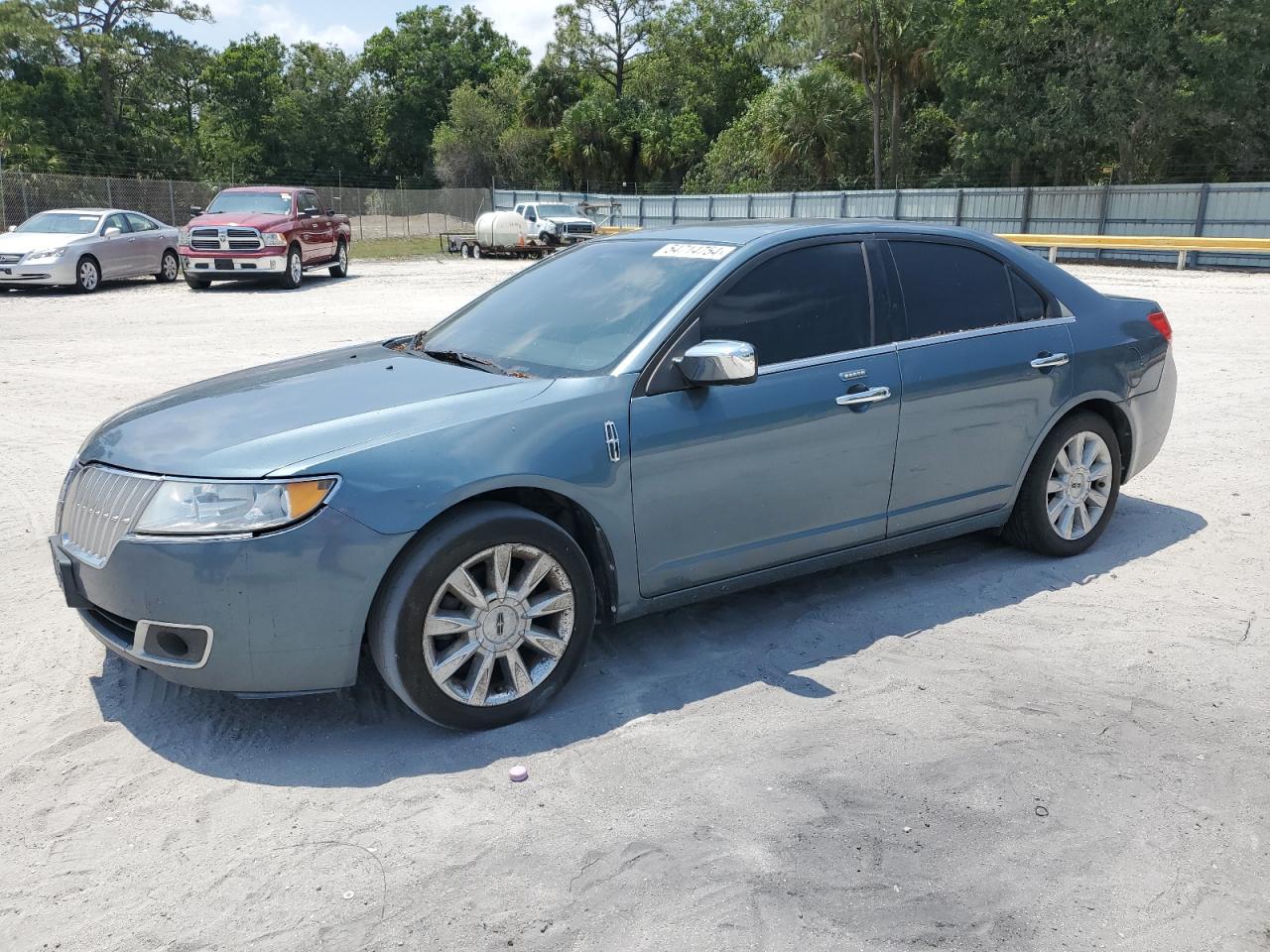 2011 LINCOLN MKZ