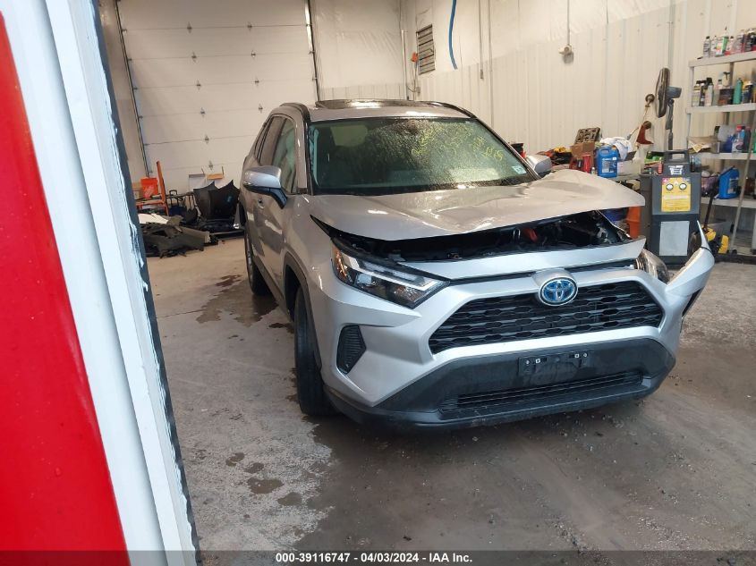 2022 TOYOTA RAV4 XLE HYBRID