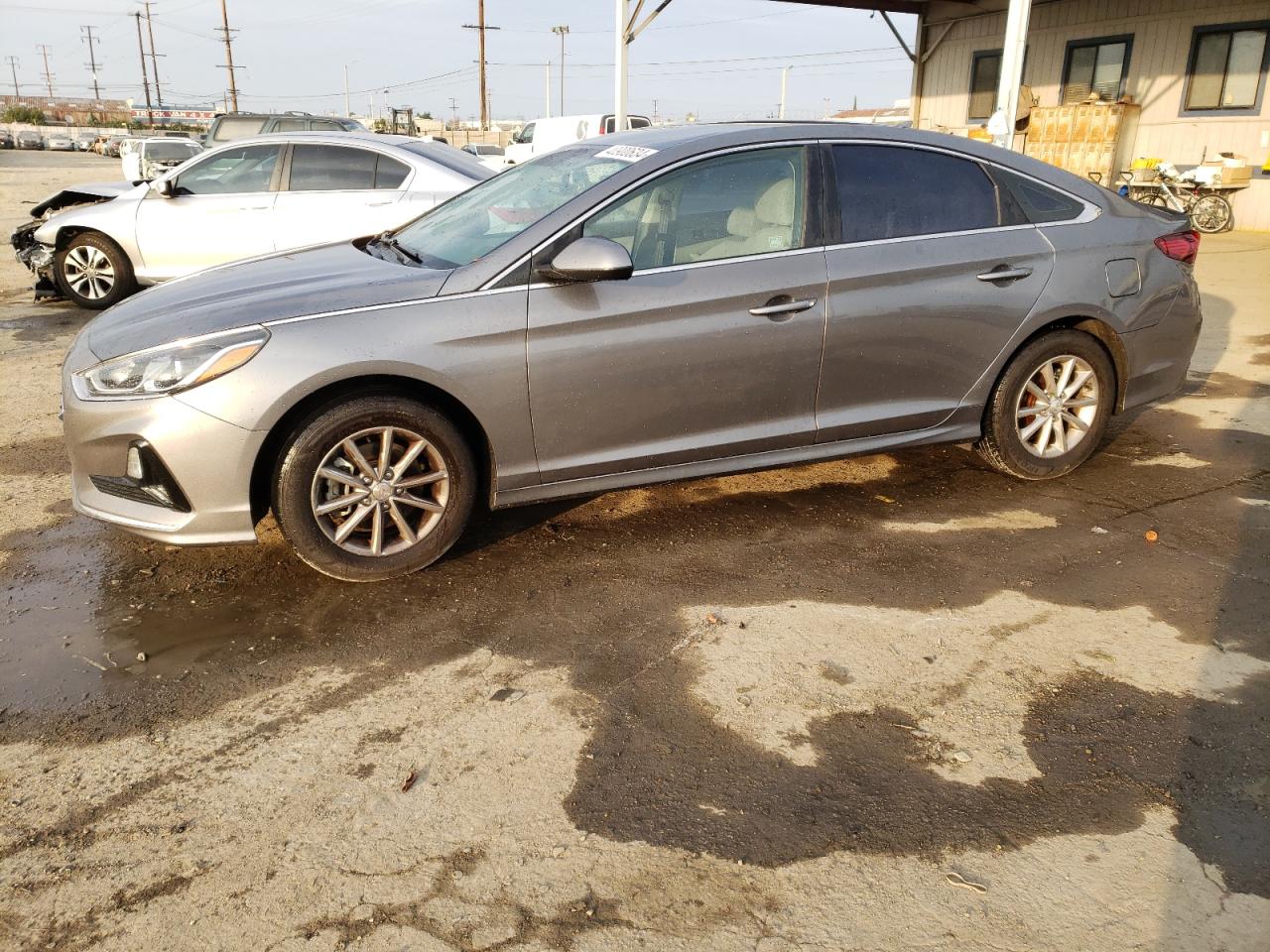 2018 HYUNDAI SONATA SE