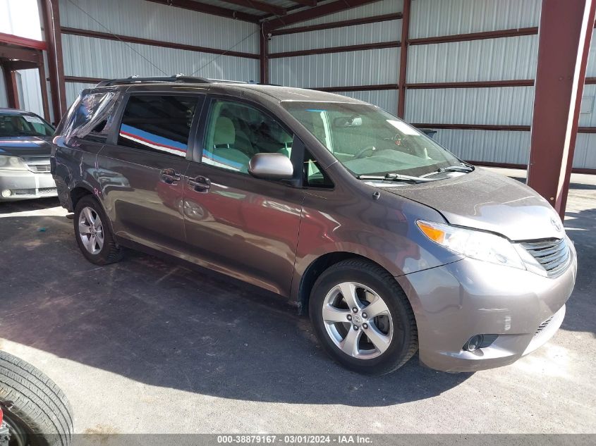 2013 TOYOTA SIENNA LE V6 8 PASSENGER