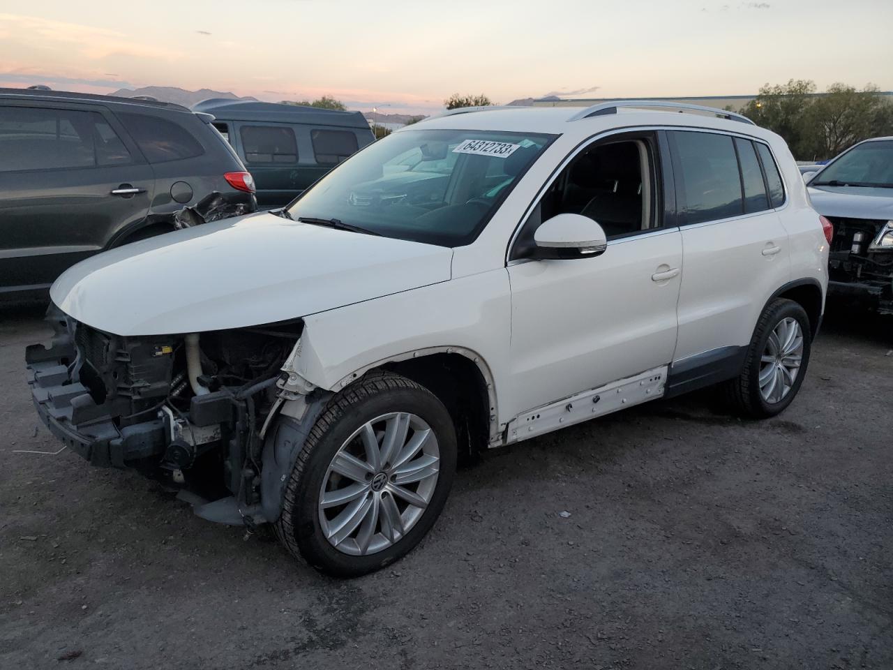 2014 VOLKSWAGEN TIGUAN S