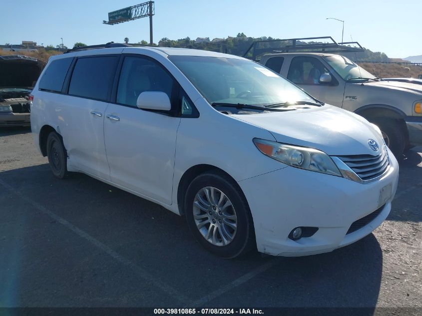 2011 TOYOTA SIENNA XLE V6