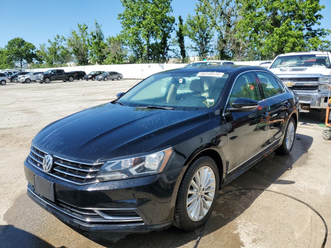 2016 VOLKSWAGEN PASSAT SE