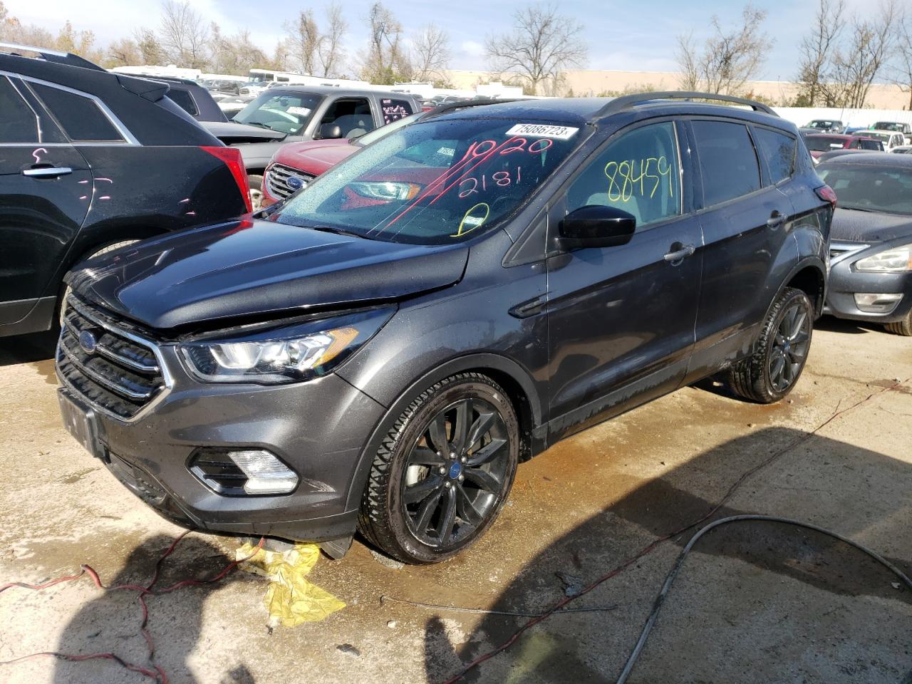 2019 FORD ESCAPE SE