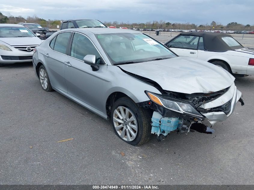 2019 TOYOTA CAMRY LE