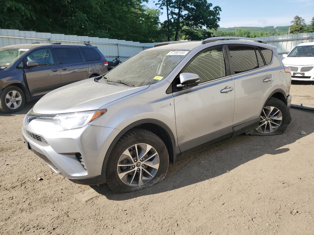 2018 TOYOTA RAV4 HV LE