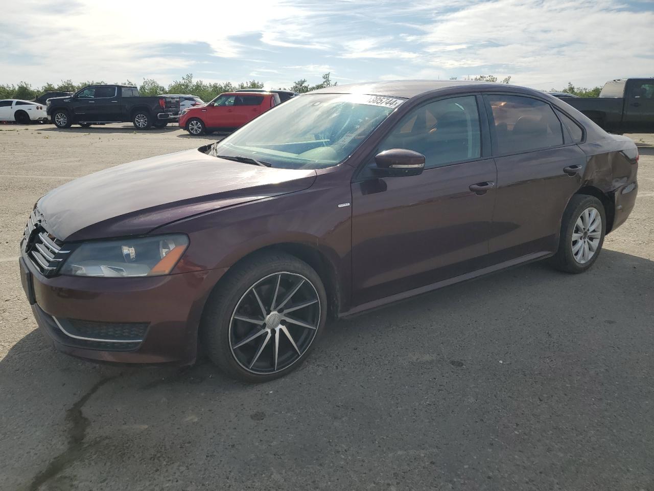 2014 VOLKSWAGEN PASSAT S