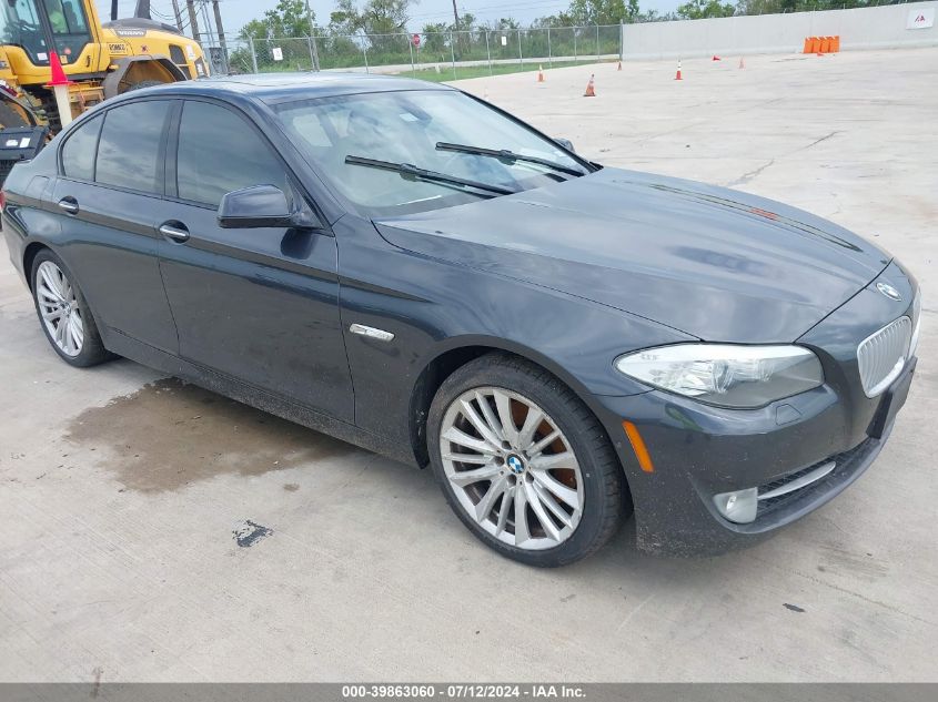 2011 BMW 550I