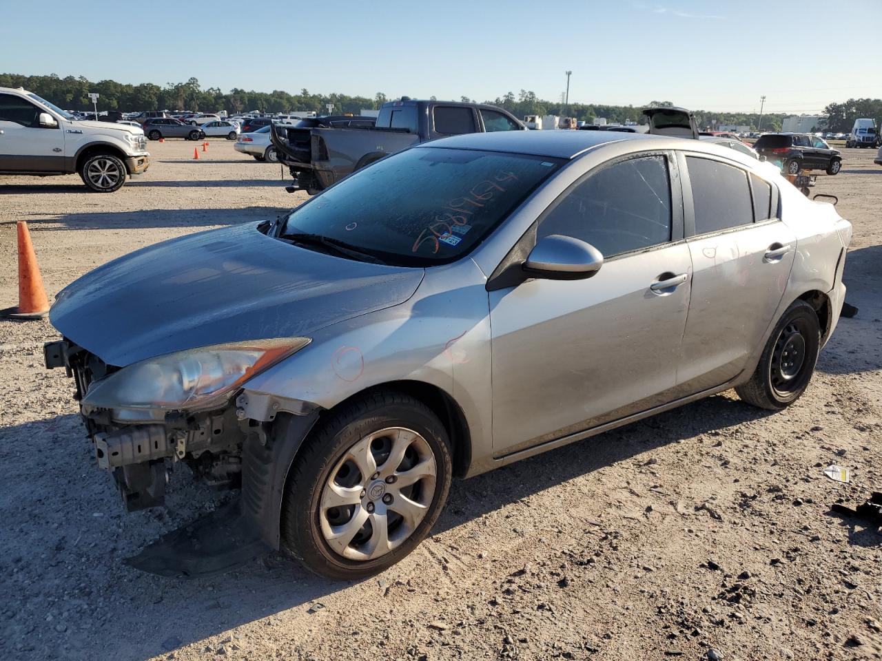 2011 MAZDA 3 I