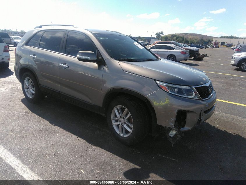 2015 KIA SORENTO LX