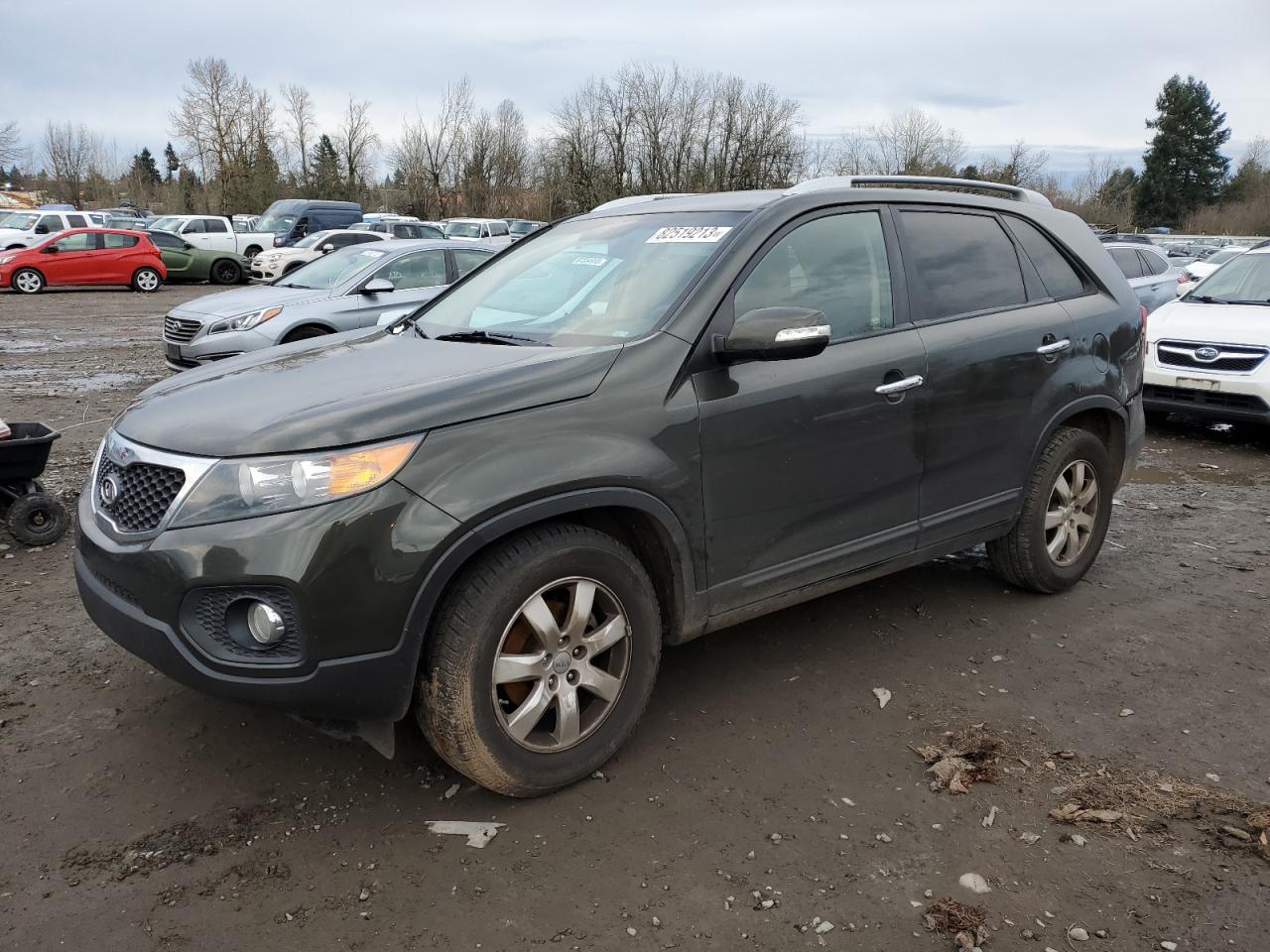 2012 KIA SORENTO BASE