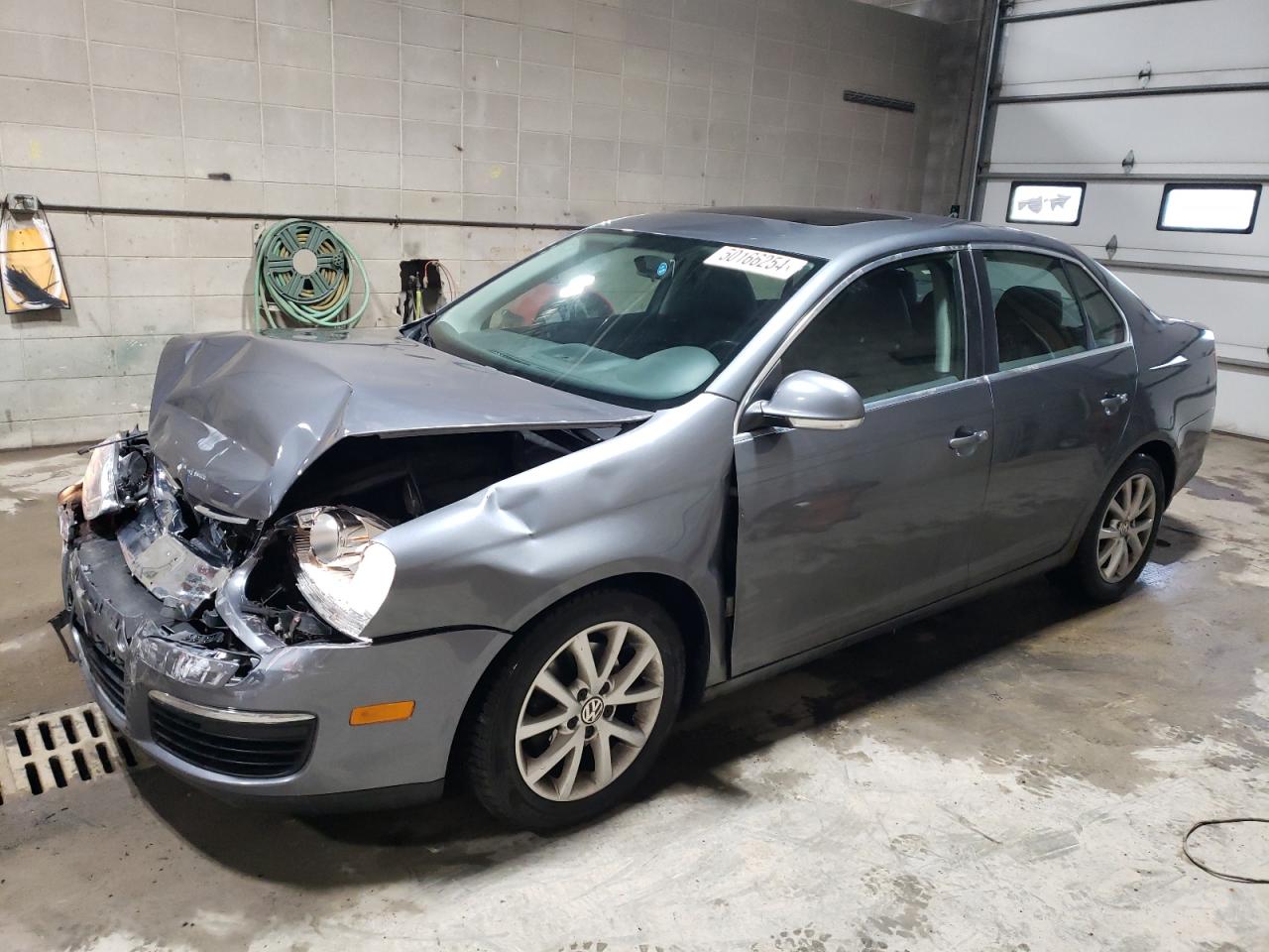 2010 VOLKSWAGEN JETTA SE