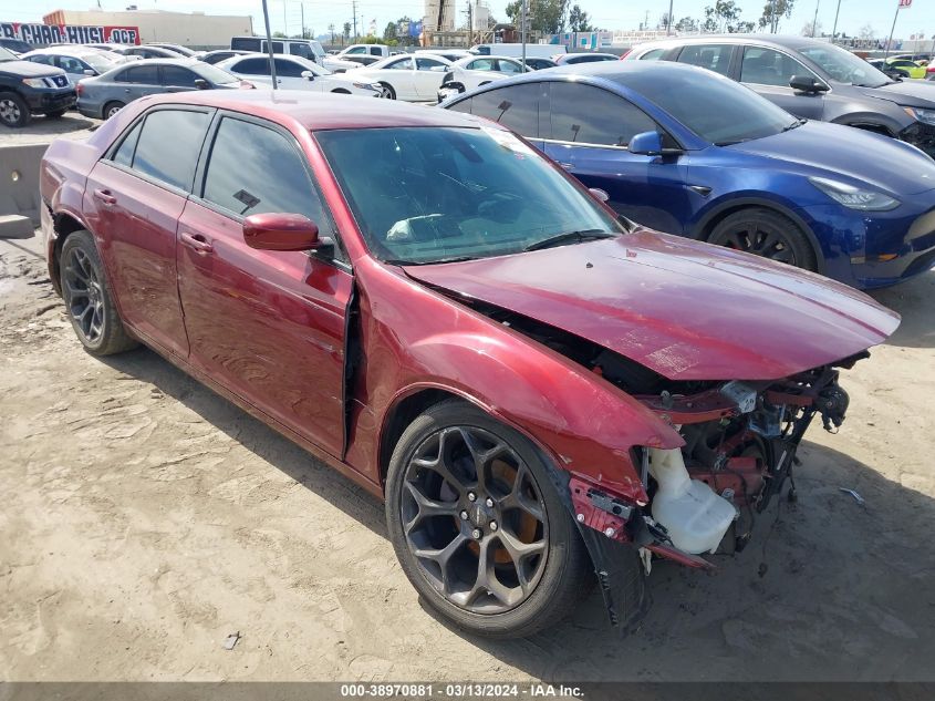 2019 CHRYSLER 300