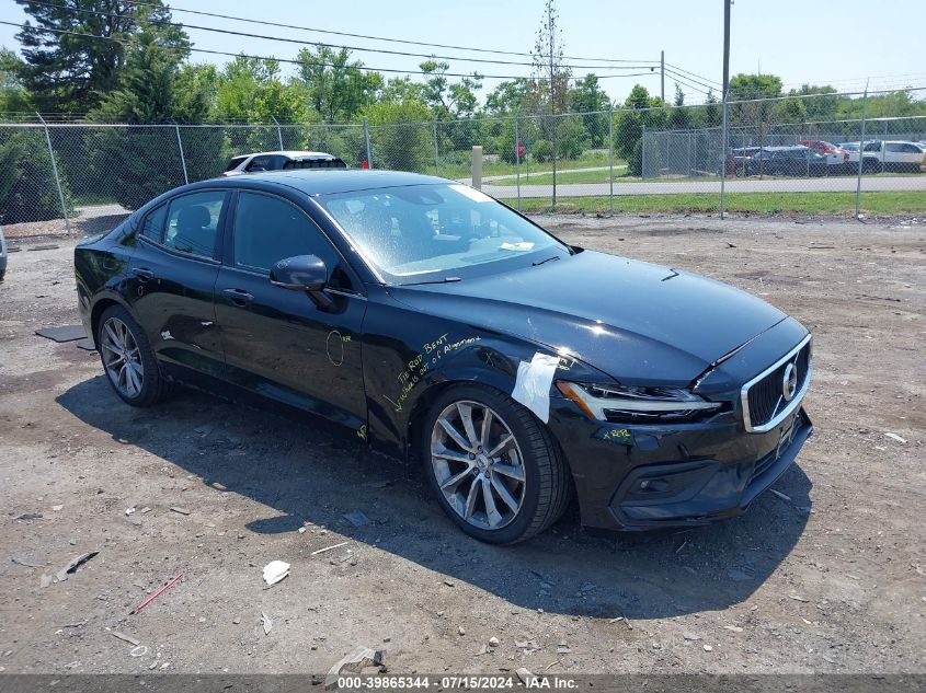 2019 VOLVO S60 T5 MOMENTUM