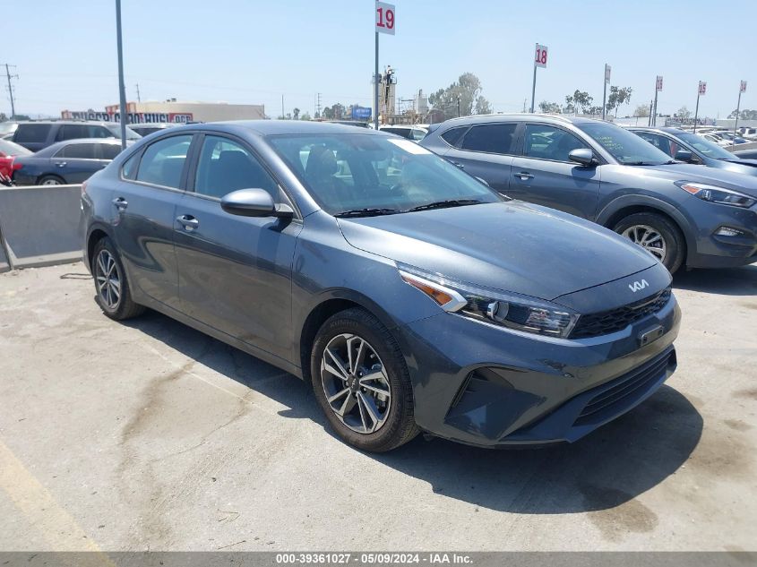 2023 KIA FORTE LXS