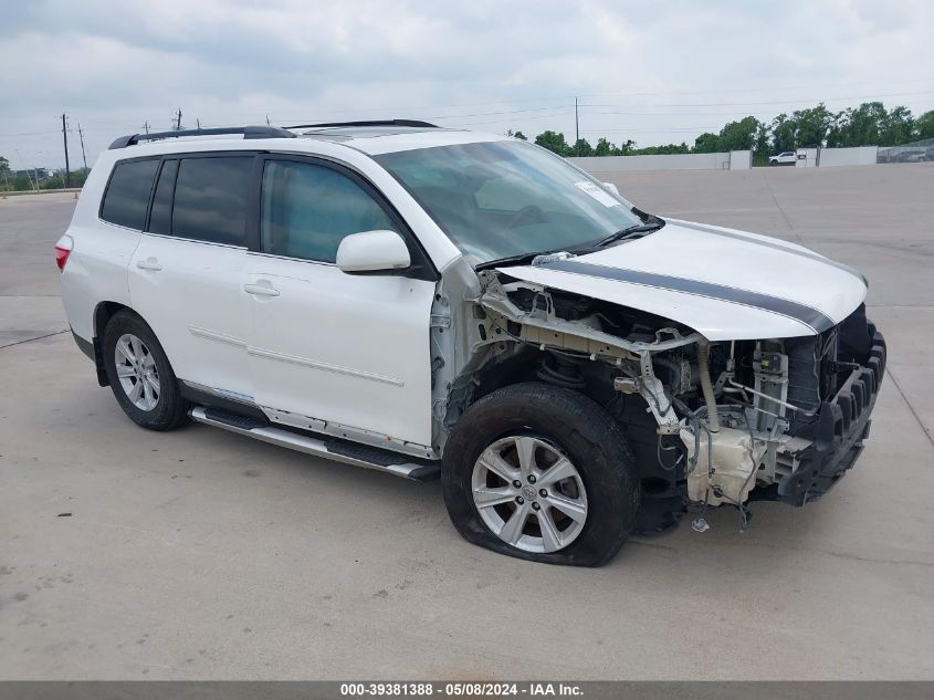 2013 TOYOTA HIGHLANDER SE V6