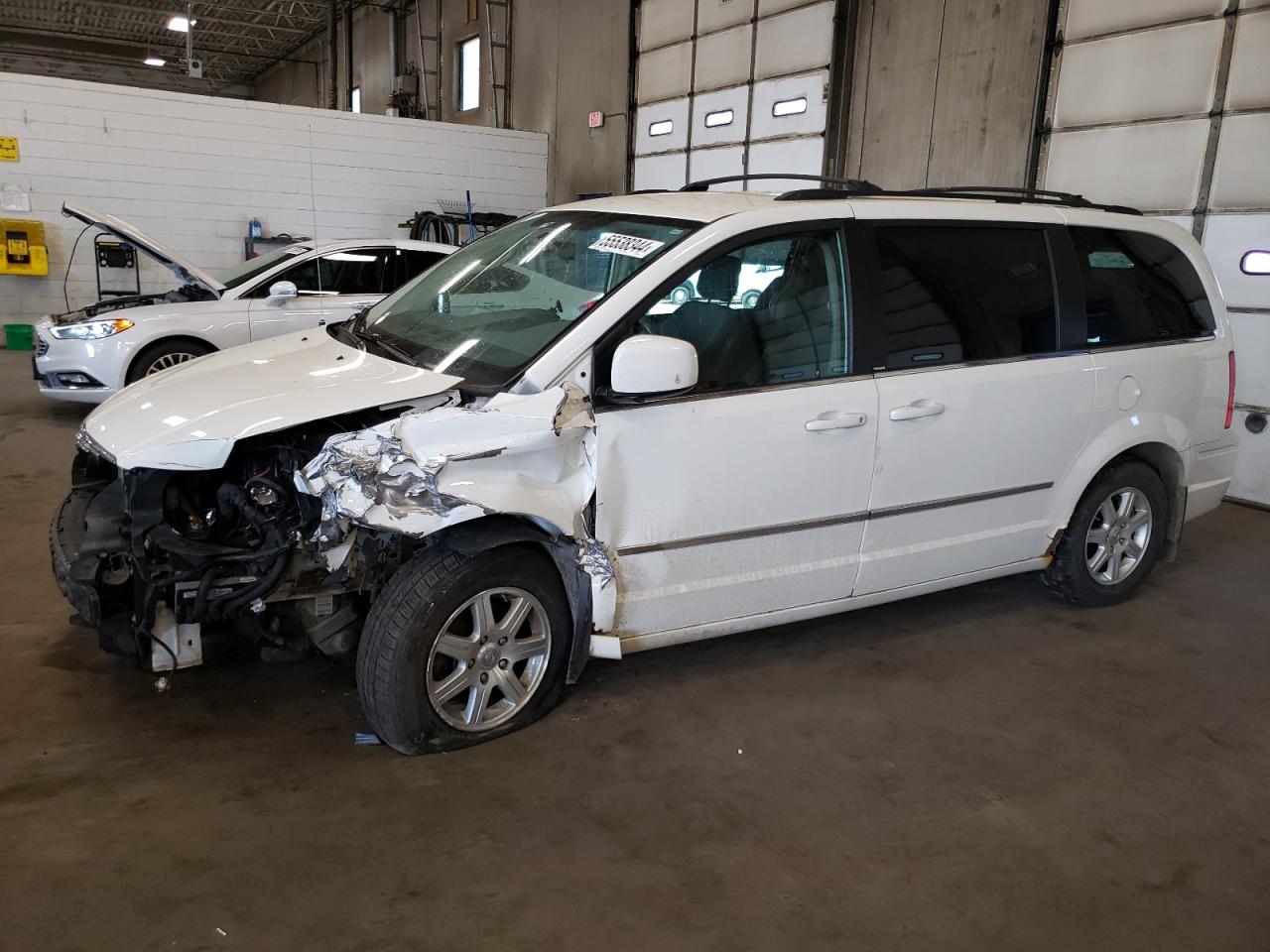 2010 CHRYSLER TOWN & COUNTRY TOURING