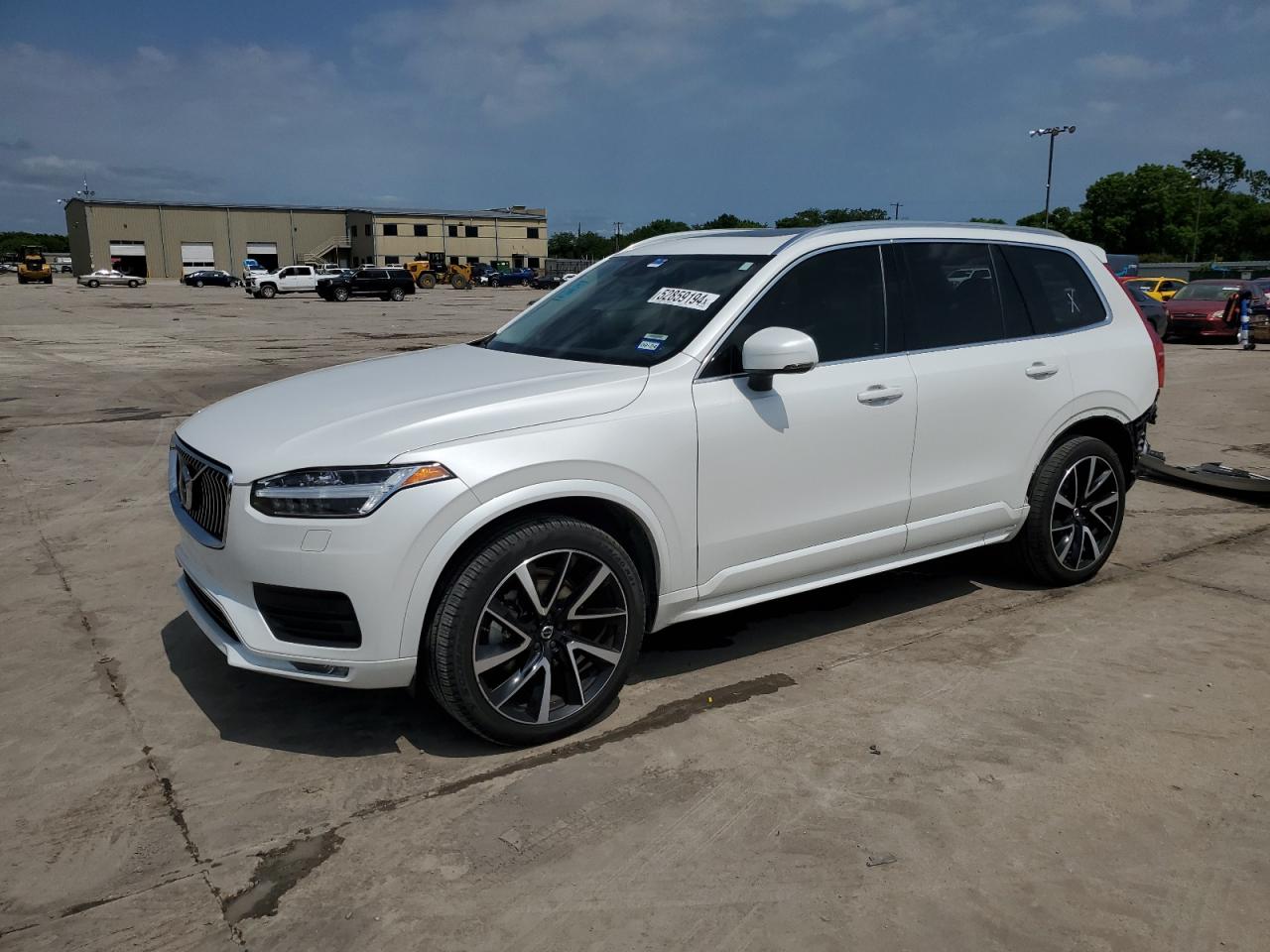 2022 VOLVO XC90 T6 MOMENTUM