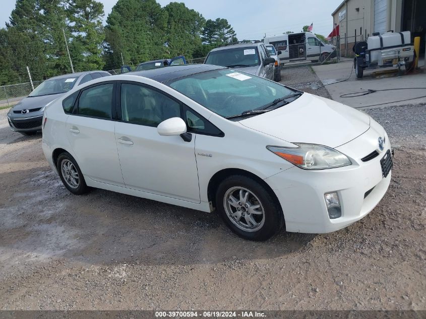 2010 TOYOTA PRIUS III