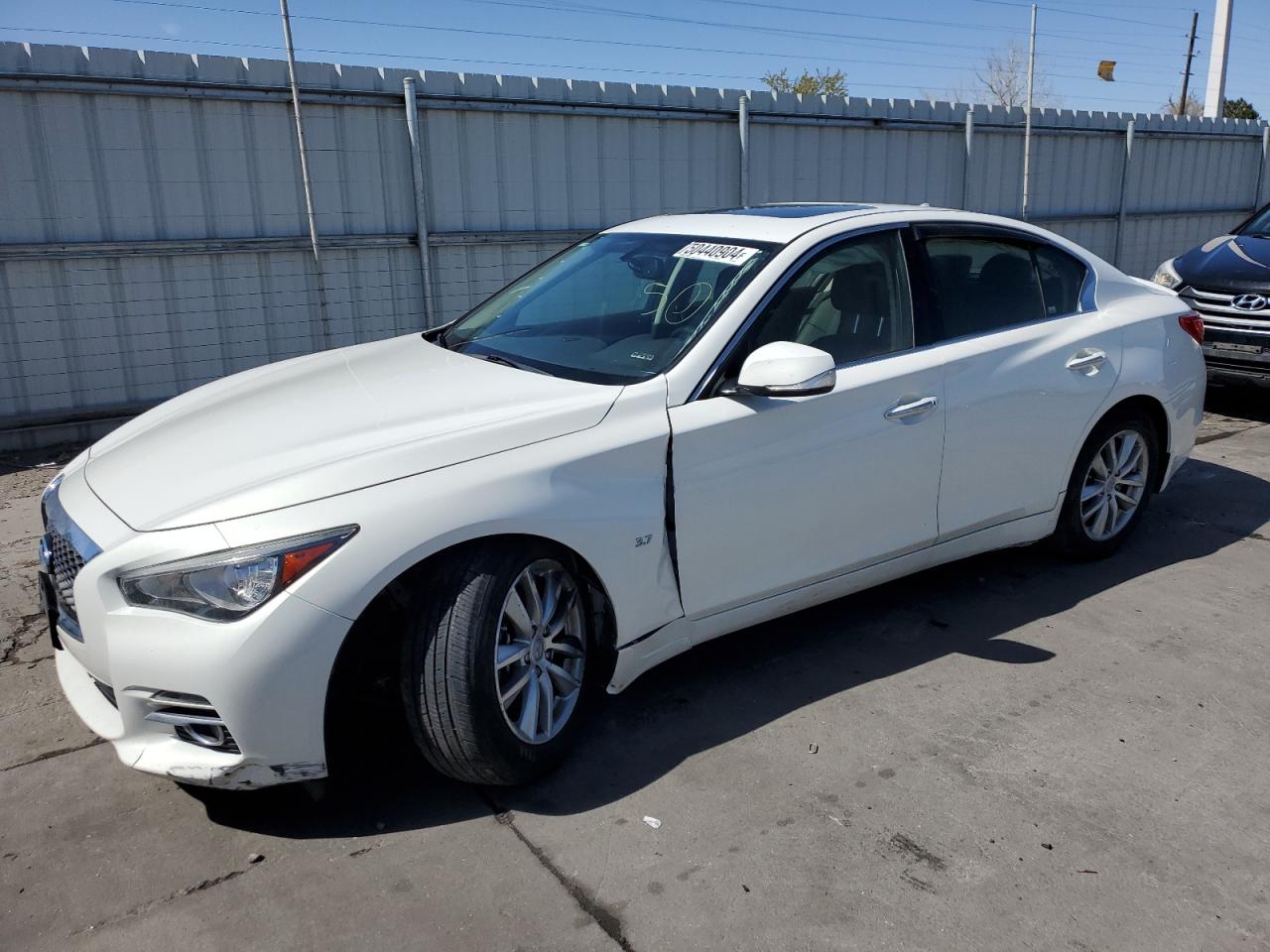 2015 INFINITI Q50 BASE