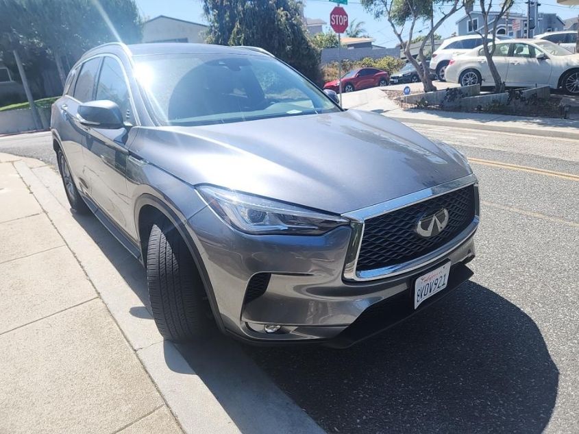 2021 INFINITI QX50 LUXE