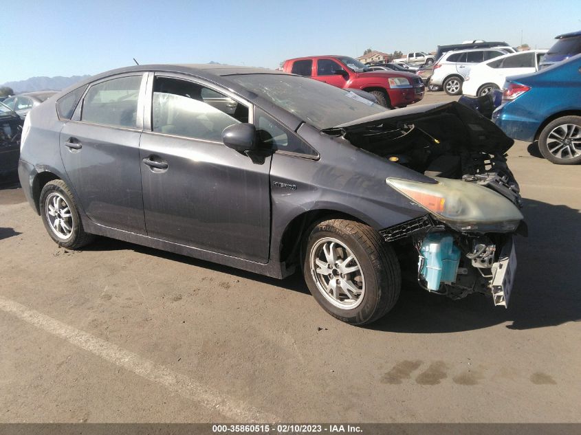 2011 TOYOTA PRIUS THREE