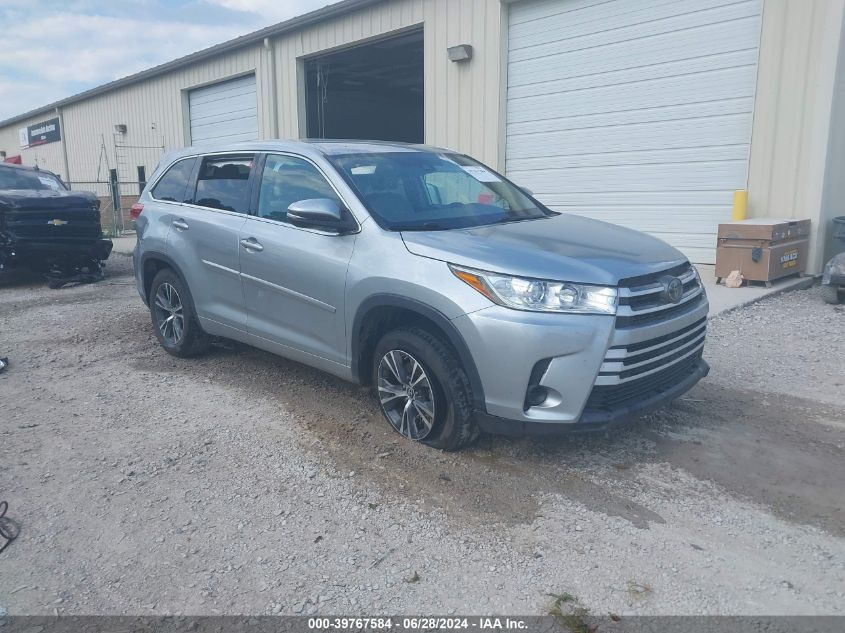 2018 TOYOTA HIGHLANDER LE