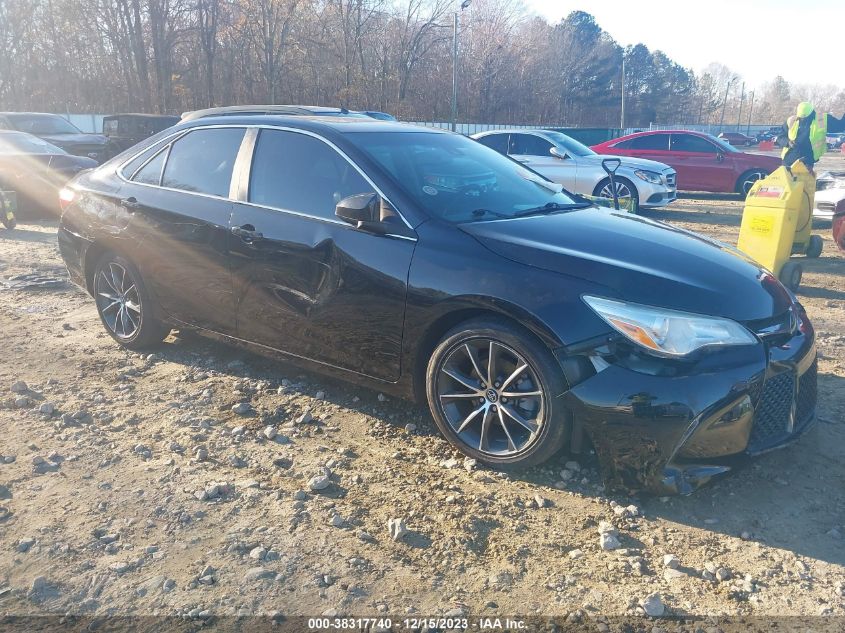 2017 TOYOTA CAMRY XSE