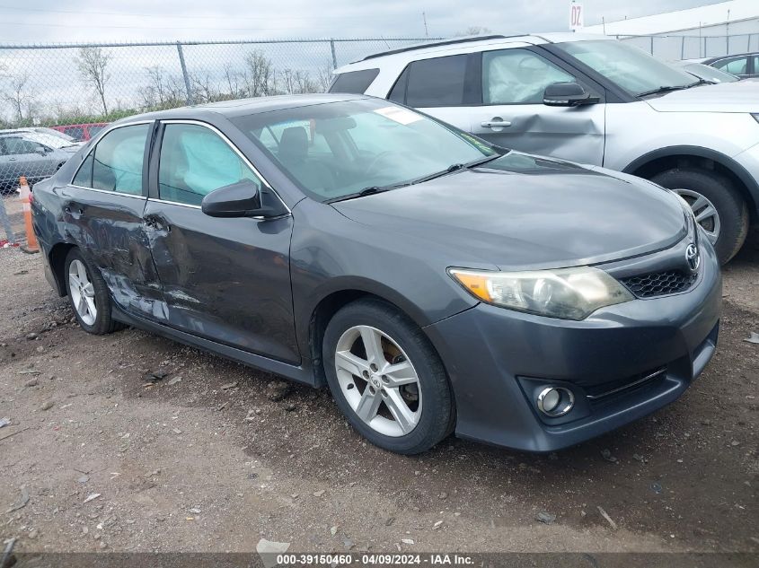 2012 TOYOTA CAMRY SE