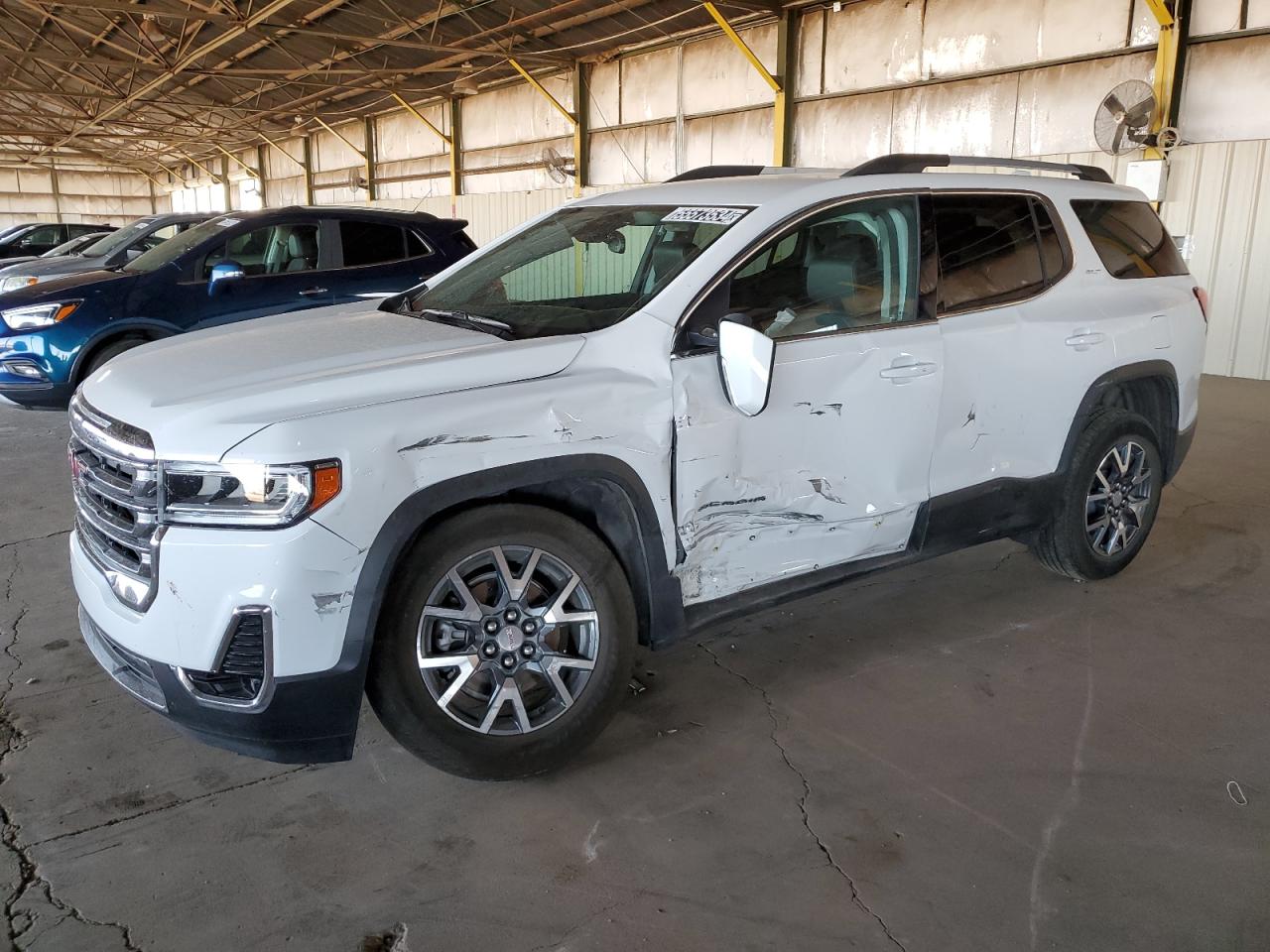 2023 GMC ACADIA SLT