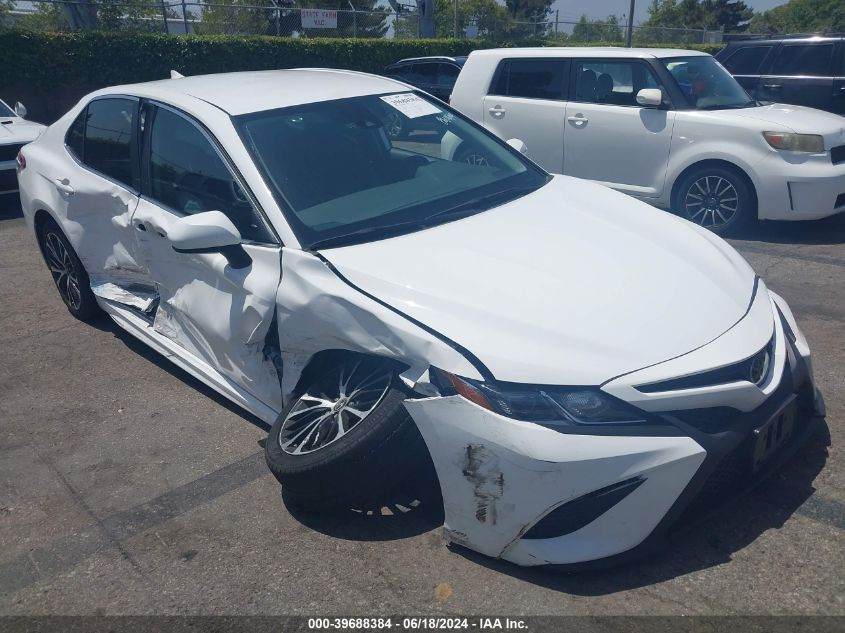 2019 TOYOTA CAMRY SE