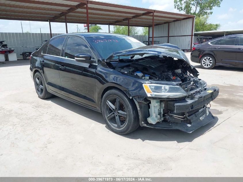 2013 VOLKSWAGEN JETTA 2.0L TDI