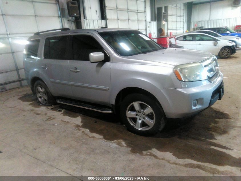 2010 HONDA PILOT EX