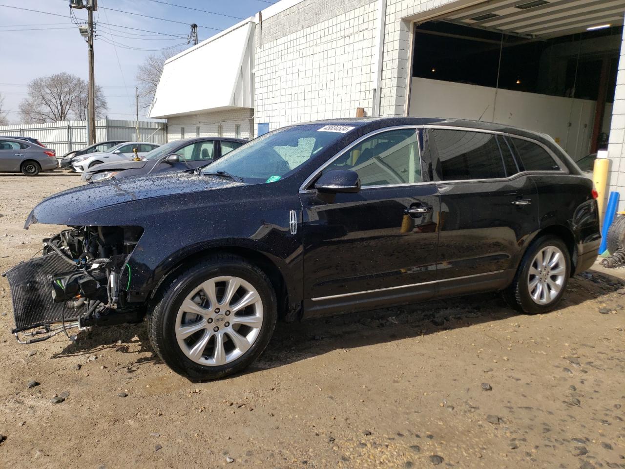 2019 LINCOLN MKT