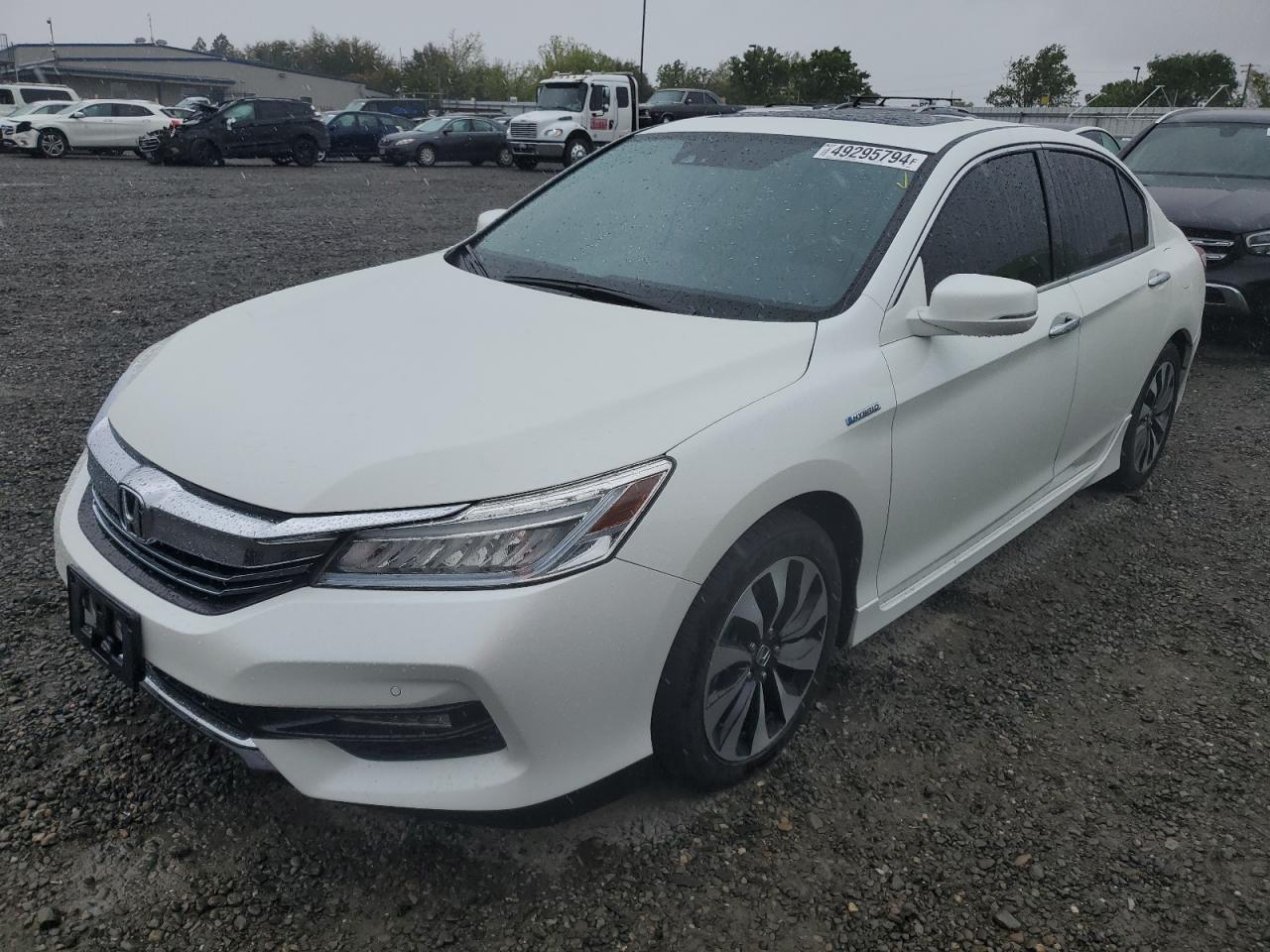 2017 HONDA ACCORD TOURING HYBRID