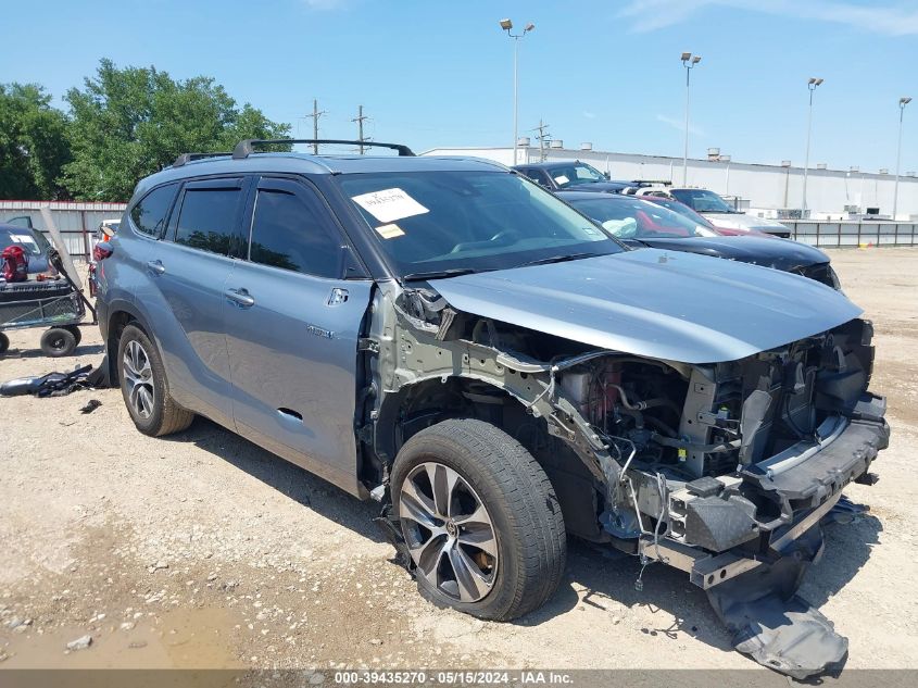 2021 TOYOTA HIGHLANDER HYBRID XLE