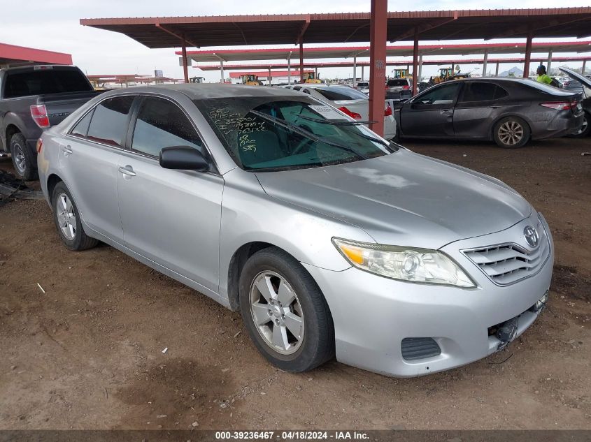 2011 TOYOTA CAMRY LE