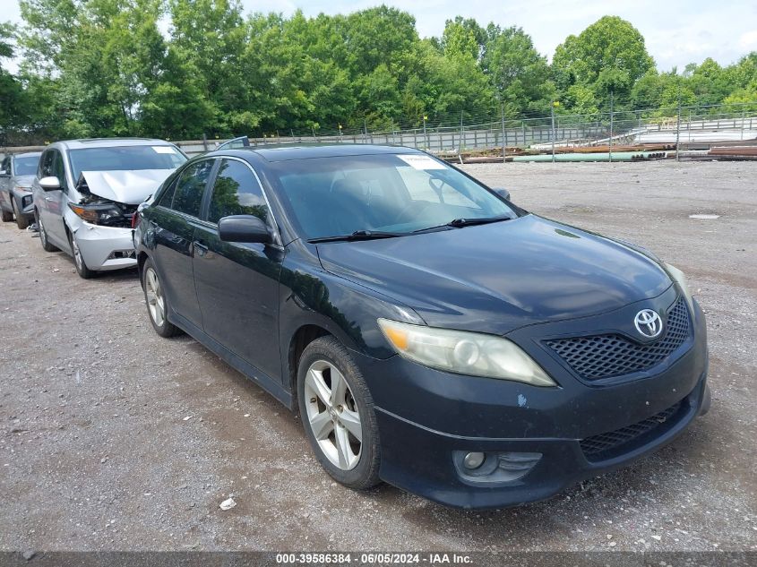 2011 TOYOTA CAMRY SE V6