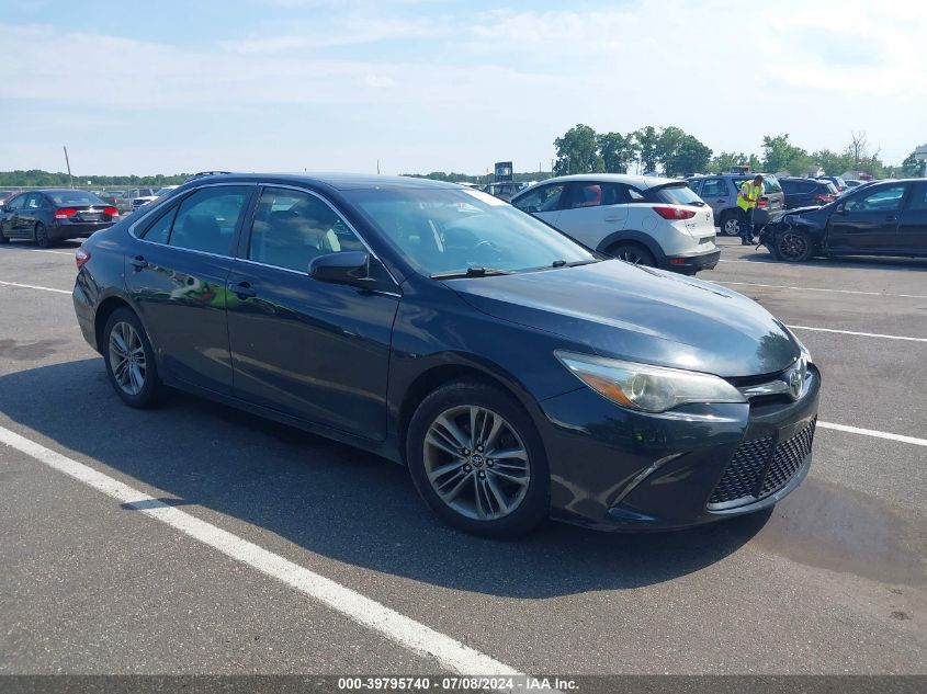 2015 TOYOTA CAMRY SE