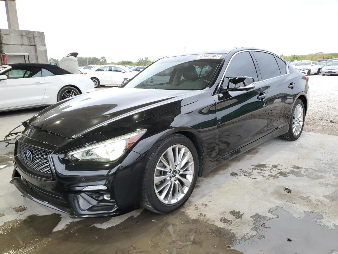 2021 INFINITI Q50 LUXE