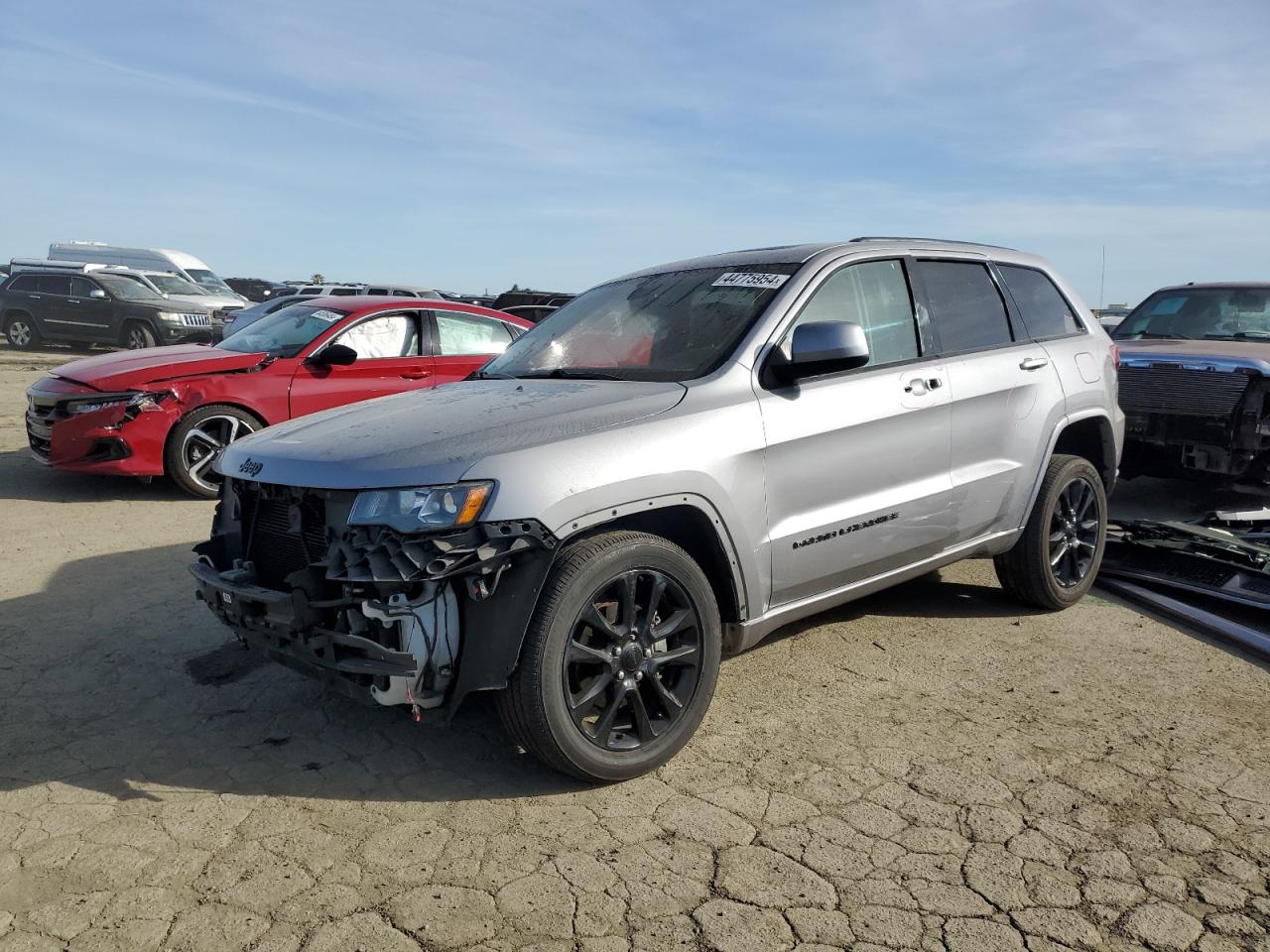 2019 JEEP GRAND CHEROKEE LAREDO