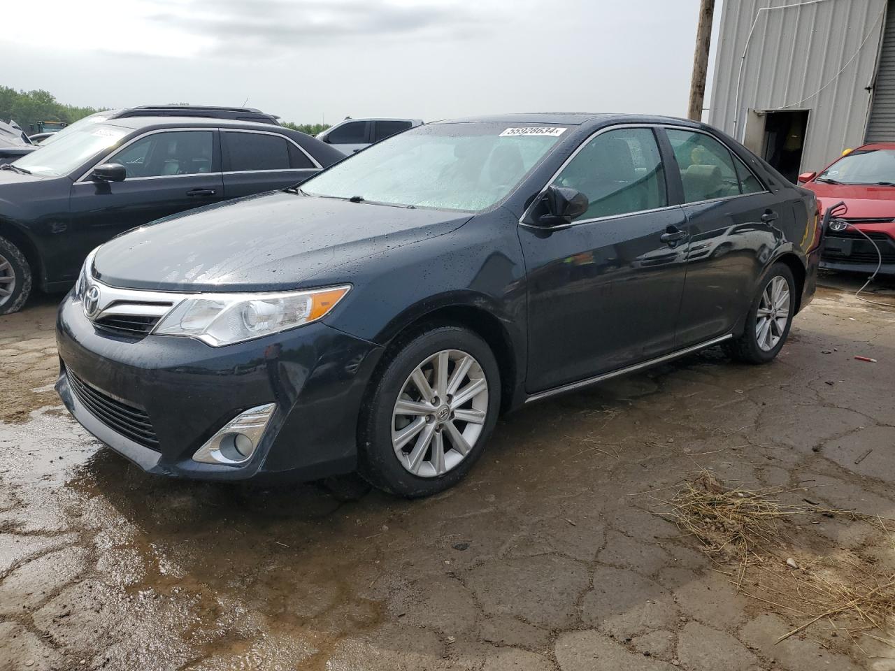 2013 TOYOTA CAMRY SE